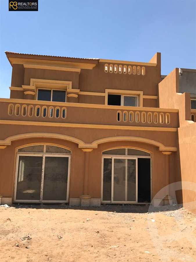 https://aqarmap.com.eg/en/listing/4049469-for-sale-cairo-el-sheikh-zayed-city-compounds-in-sheikh-zayed-royal-meadows