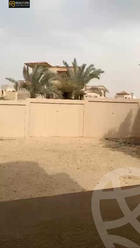 https://aqarmap.com.eg/ar/listing/4051474-for-sale-cairo-el-sheikh-zayed-city-compounds-in-sheikh-zayed-royal-city