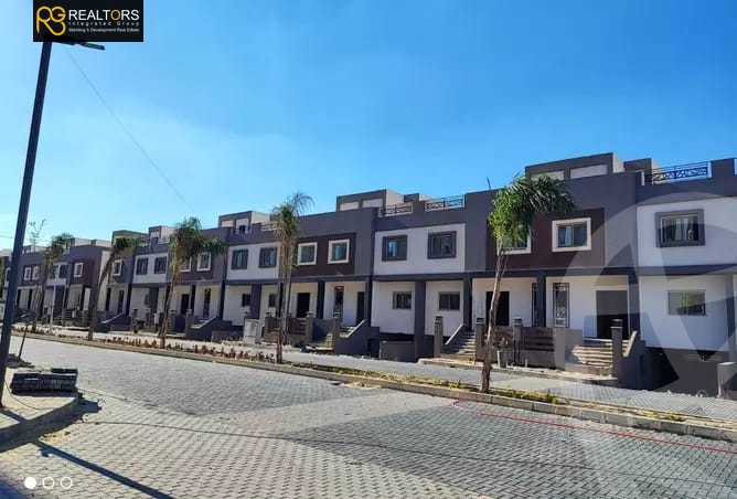 https://aqarmap.com.eg/en/listing/4052040-for-sale-cairo-6th-of-october-compounds-rwk-ydn-blz-lbtl-jrwb