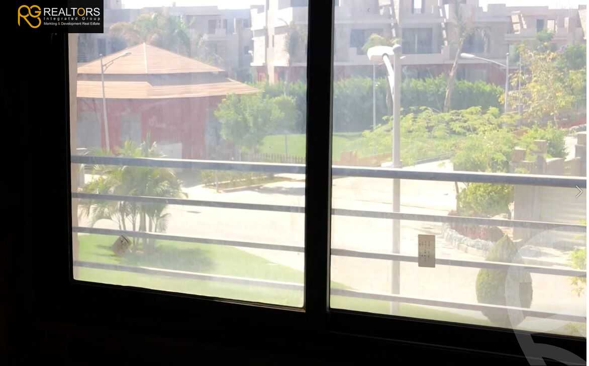 https://aqarmap.com.eg/en/listing/4052113-for-sale-cairo-6th-of-october-compound-reem-residence