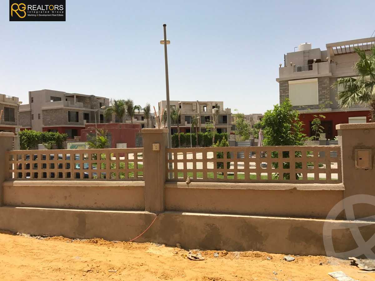 https://aqarmap.com.eg/en/listing/4052113-for-sale-cairo-6th-of-october-compound-reem-residence