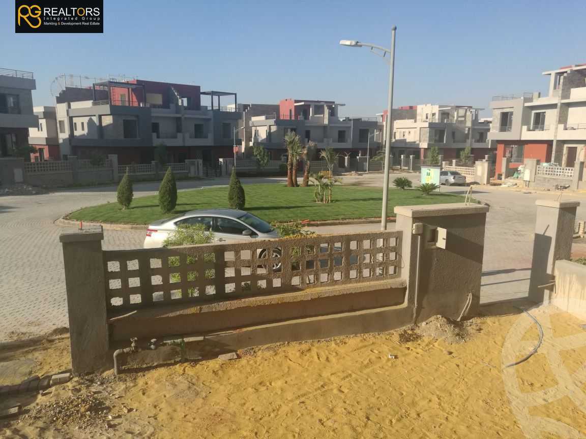 https://aqarmap.com.eg/en/listing/4052113-for-sale-cairo-6th-of-october-compound-reem-residence