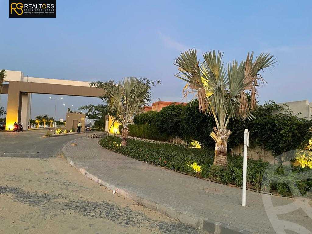 https://aqarmap.com.eg/en/listing/4053070-for-sale-cairo-6th-of-october-compound-grand-heights