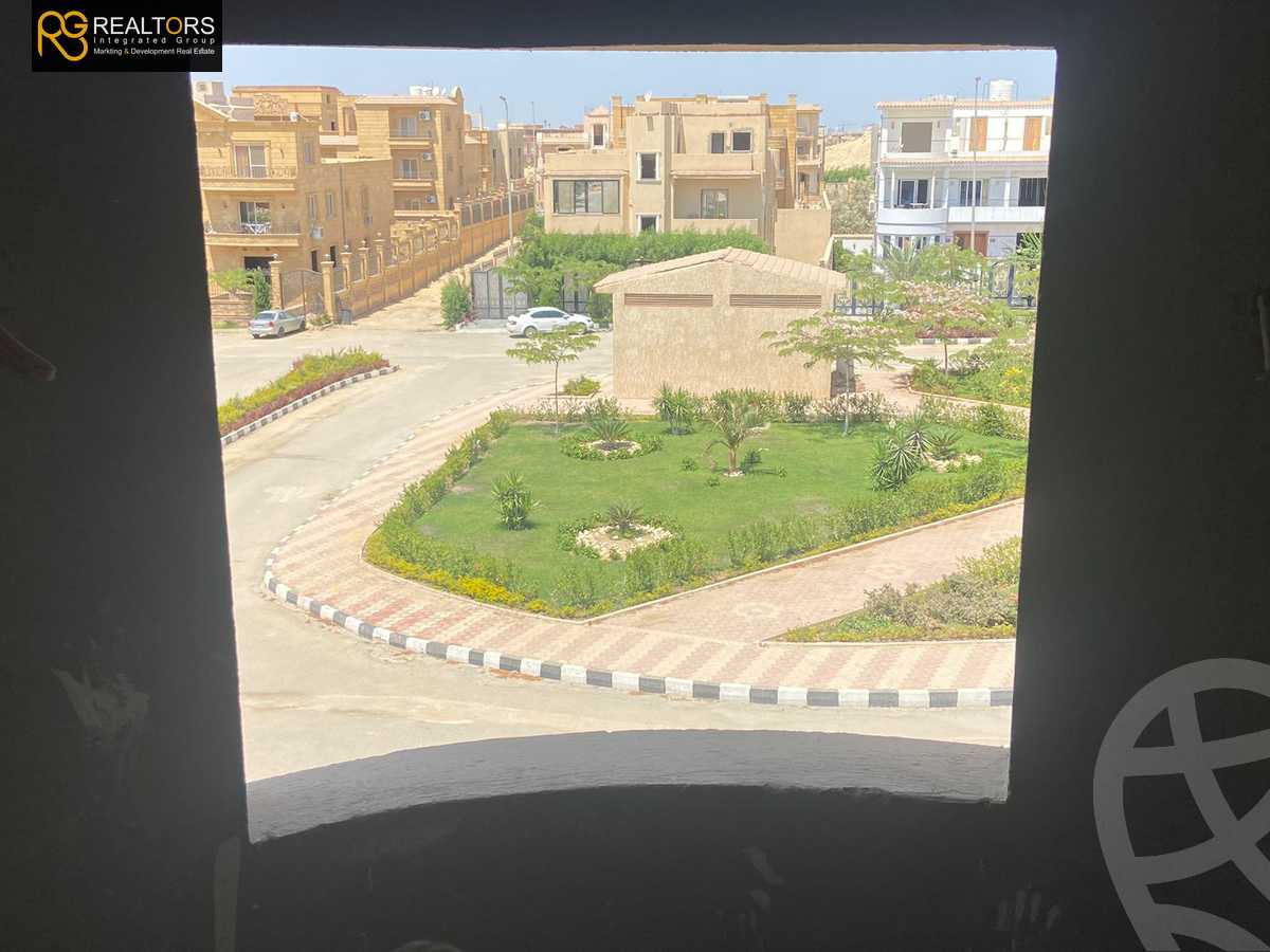 https://aqarmap.com.eg/en/listing/4055050-for-sale-cairo-6th-of-october-compounds-l-fyd-lbstn