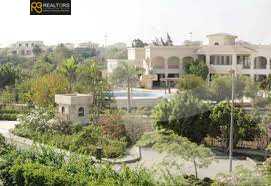 https://aqarmap.com.eg/en/listing/4056586-for-sale-cairo-6th-of-october-compound-royal-hills