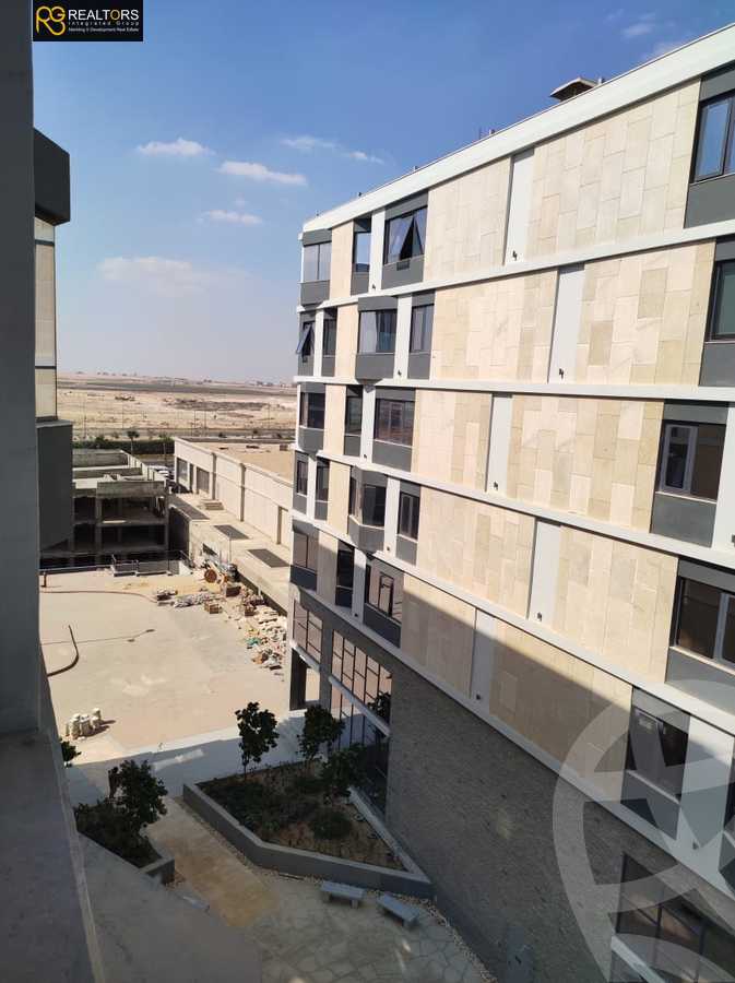 https://aqarmap.com.eg/ar/listing/4056823-for-rent-cairo-el-sheikh-zayed-city-compounds-in-sheikh-zayed-beverly-hills
