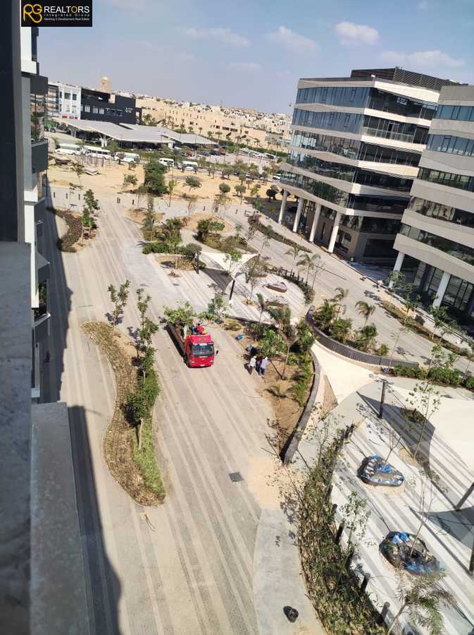 https://aqarmap.com.eg/ar/listing/4056823-for-rent-cairo-el-sheikh-zayed-city-compounds-in-sheikh-zayed-beverly-hills