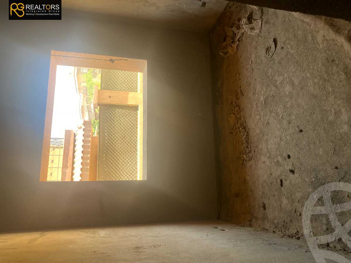 https://aqarmap.com.eg/ar/listing/4056842-for-sale-cairo-6th-of-october-compound-rihana