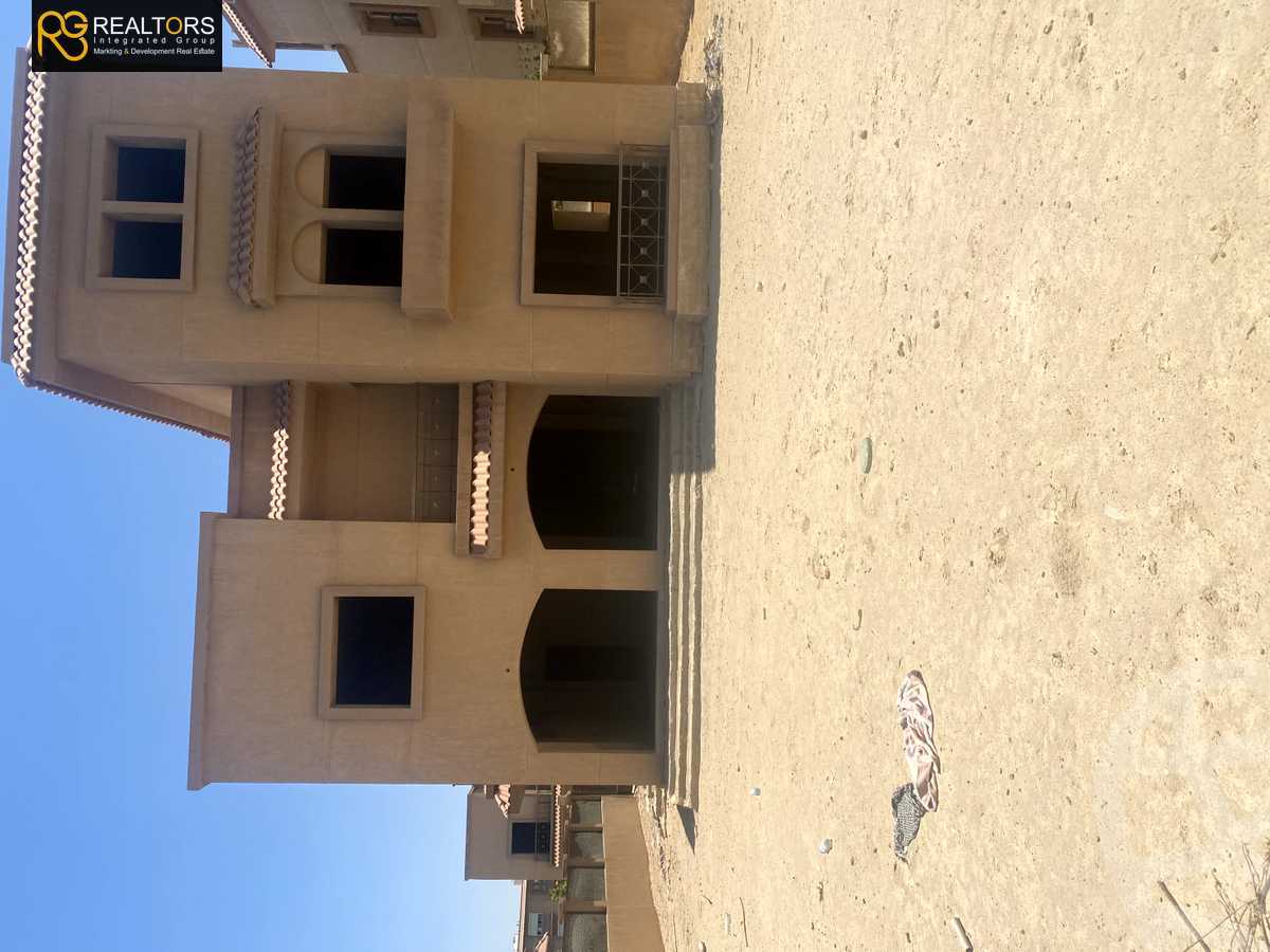 https://aqarmap.com.eg/ar/listing/4056842-for-sale-cairo-6th-of-october-compound-rihana