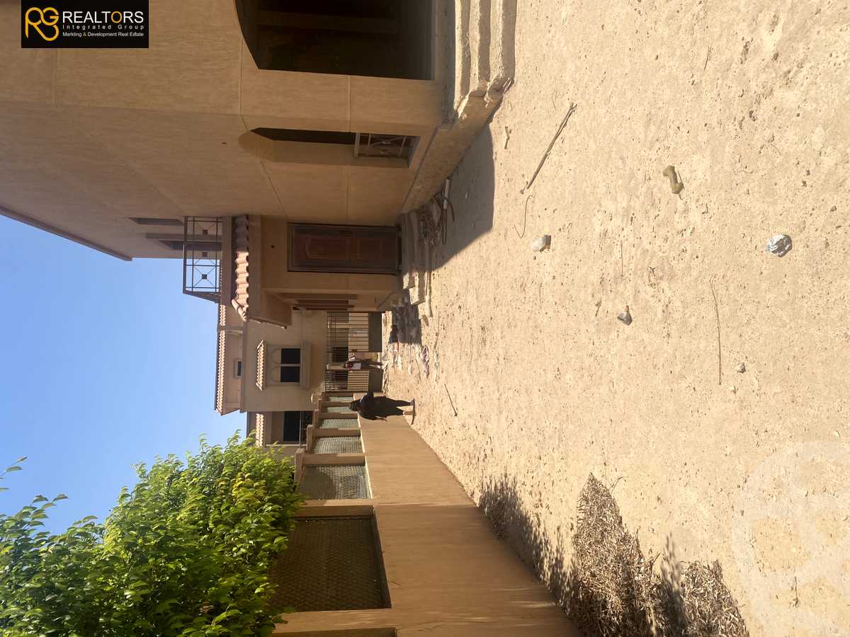 https://aqarmap.com.eg/ar/listing/4056842-for-sale-cairo-6th-of-october-compound-rihana