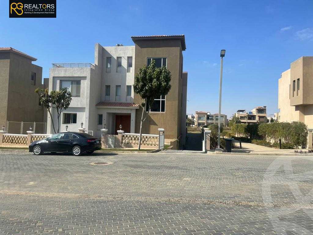 https://aqarmap.com.eg/en/listing/4070186-for-sale-cairo-el-sheikh-zayed-city-compounds-in-sheikh-zayed-palm-hills-october-golf-extension