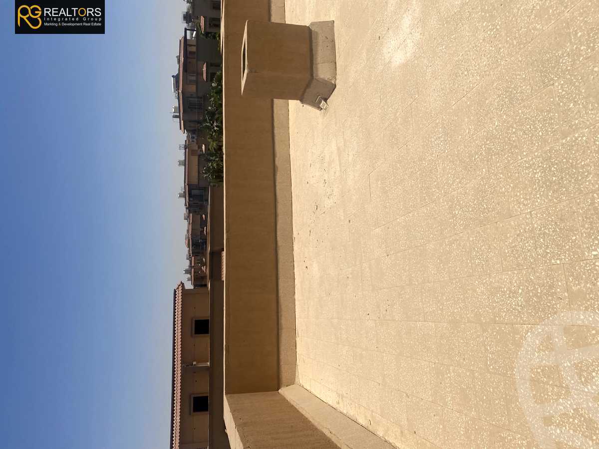 https://aqarmap.com.eg/ar/listing/4070714-for-sale-cairo-6th-of-october-compound-rihana