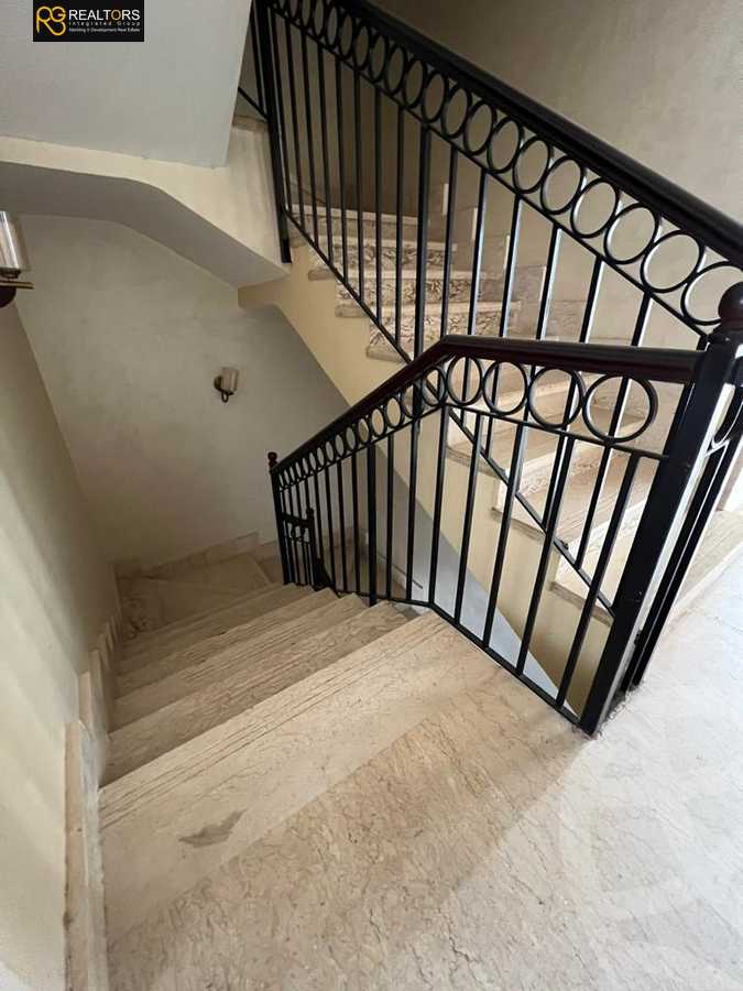 https://aqarmap.com.eg/en/listing/4071867-for-sale-cairo-6th-of-october-compound-reem-residence