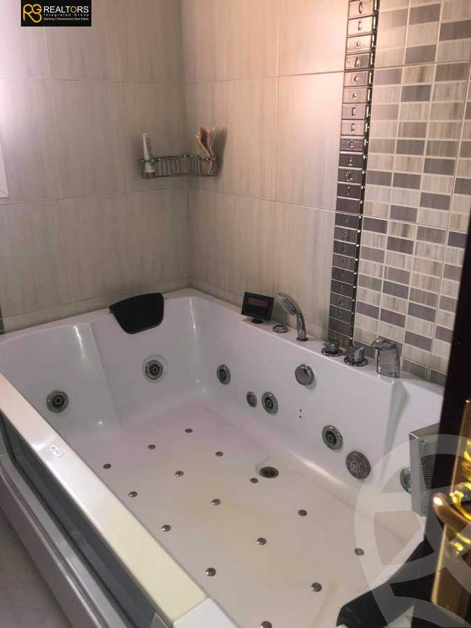 https://aqarmap.com.eg/en/listing/4072107-for-sale-golf-2-nestoria