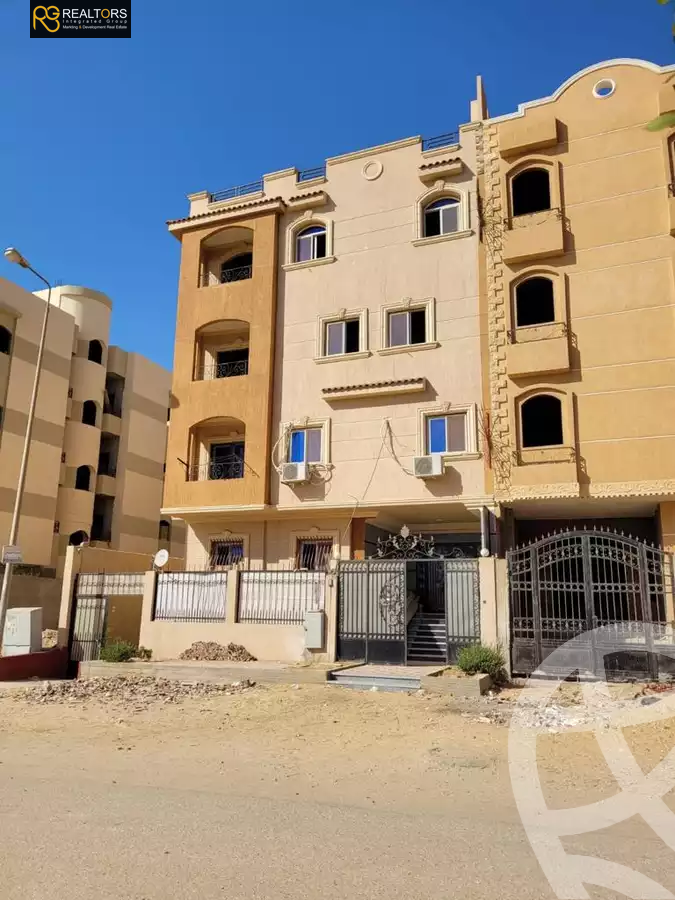 https://aqarmap.com.eg/ar/listing/4073813-for-sale-cairo-october-janoub-el-ahyaa-hay-el-narges