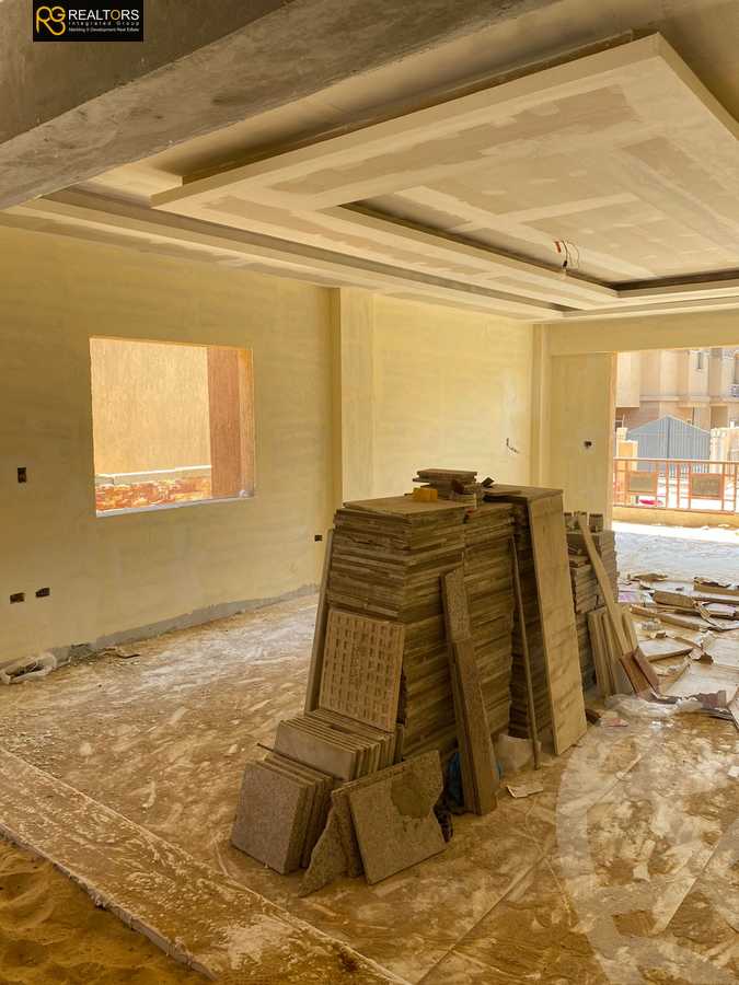 https://aqarmap.com.eg/ar/listing/4074513-for-sale-cairo-el-sheikh-zayed-city-compounds-in-sheikh-zayed-pyramids-walk