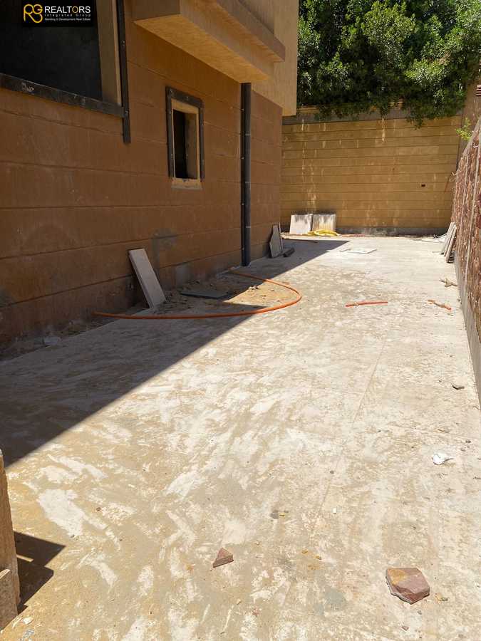 https://aqarmap.com.eg/ar/listing/4074513-for-sale-cairo-el-sheikh-zayed-city-compounds-in-sheikh-zayed-pyramids-walk