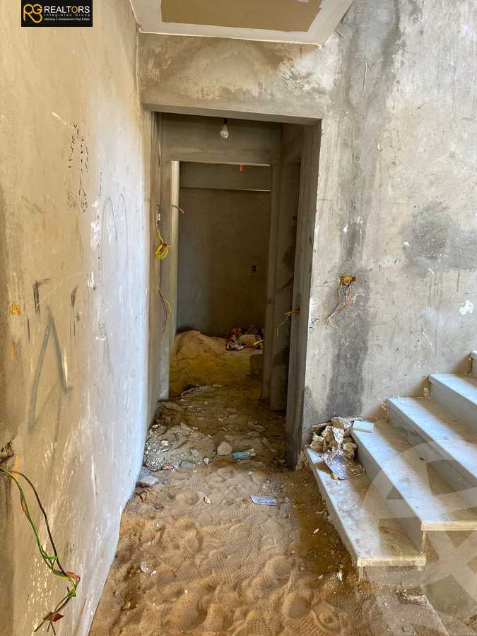 https://aqarmap.com.eg/ar/listing/4074513-for-sale-cairo-el-sheikh-zayed-city-compounds-in-sheikh-zayed-pyramids-walk
