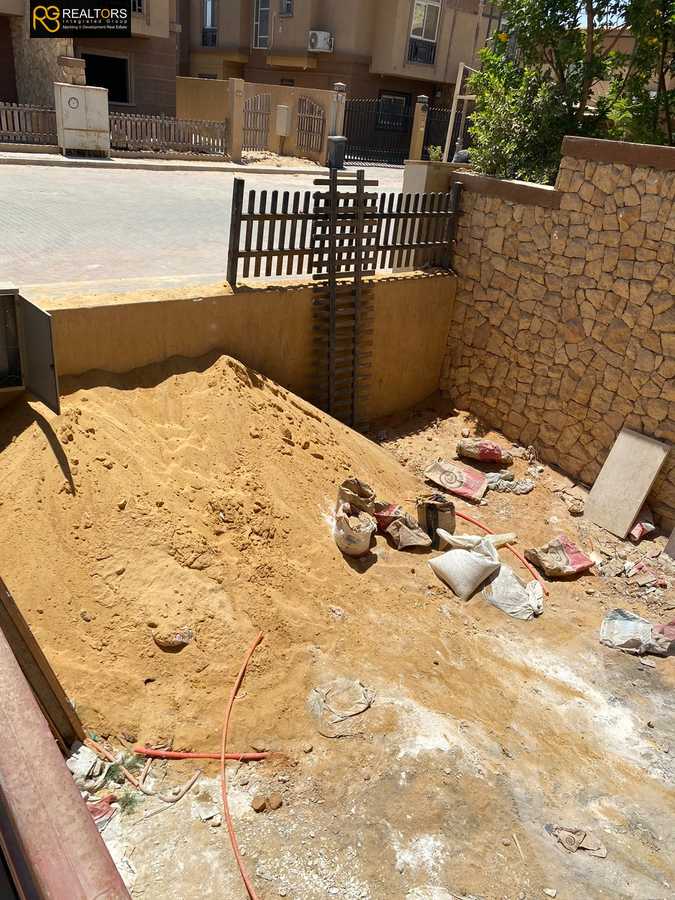 https://aqarmap.com.eg/ar/listing/4074513-for-sale-cairo-el-sheikh-zayed-city-compounds-in-sheikh-zayed-pyramids-walk