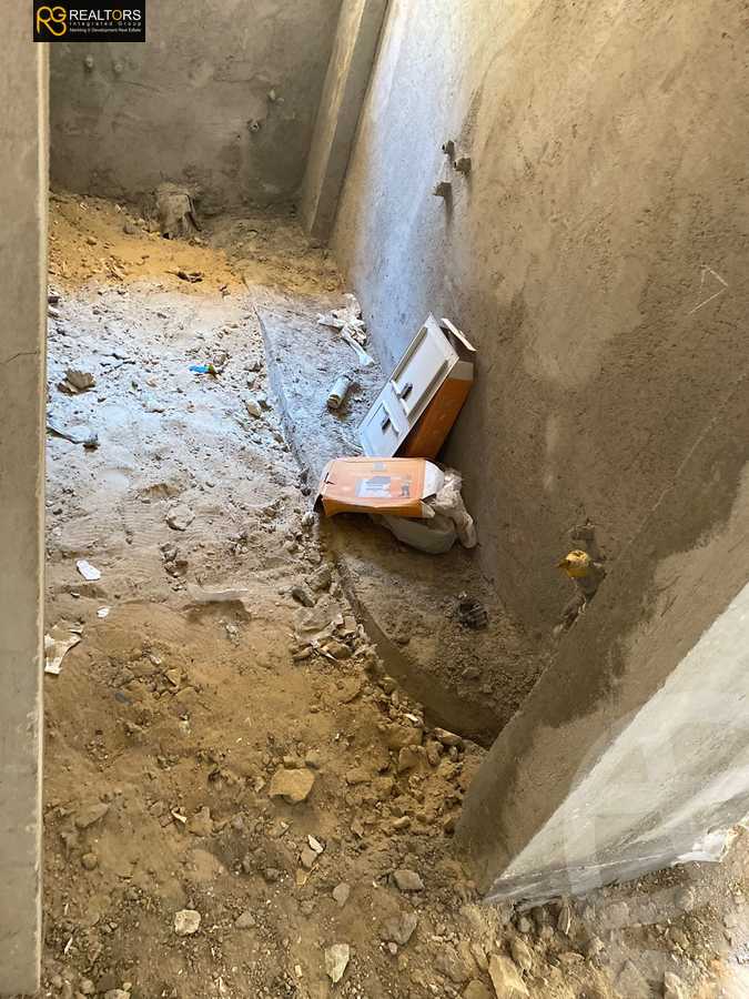 https://aqarmap.com.eg/ar/listing/4074513-for-sale-cairo-el-sheikh-zayed-city-compounds-in-sheikh-zayed-pyramids-walk