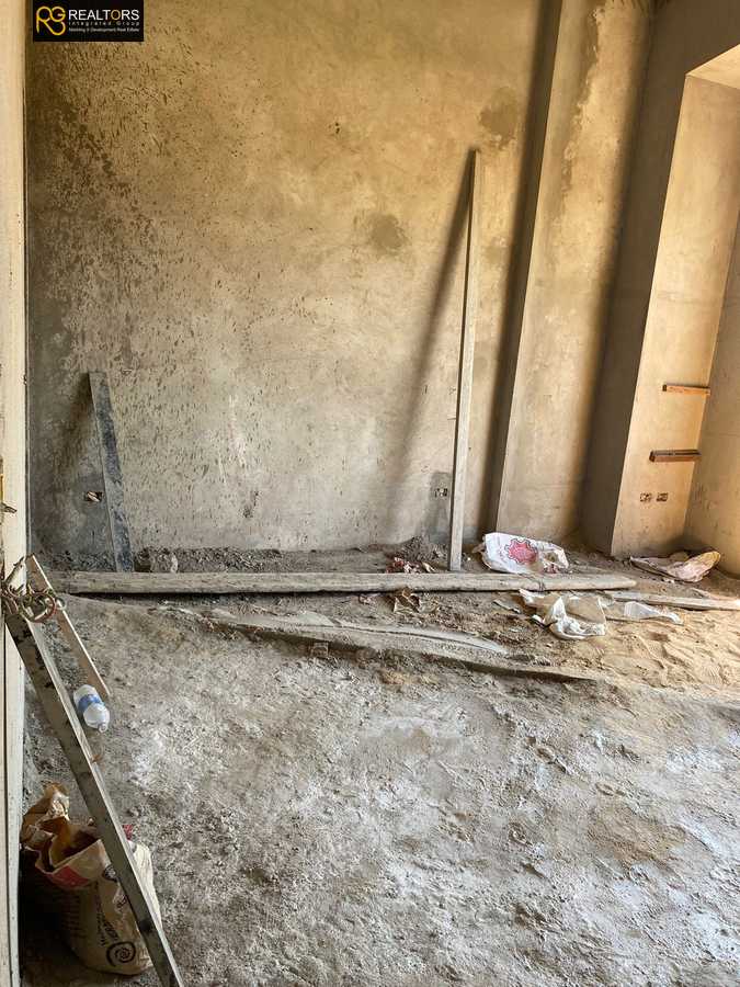 https://aqarmap.com.eg/ar/listing/4074513-for-sale-cairo-el-sheikh-zayed-city-compounds-in-sheikh-zayed-pyramids-walk