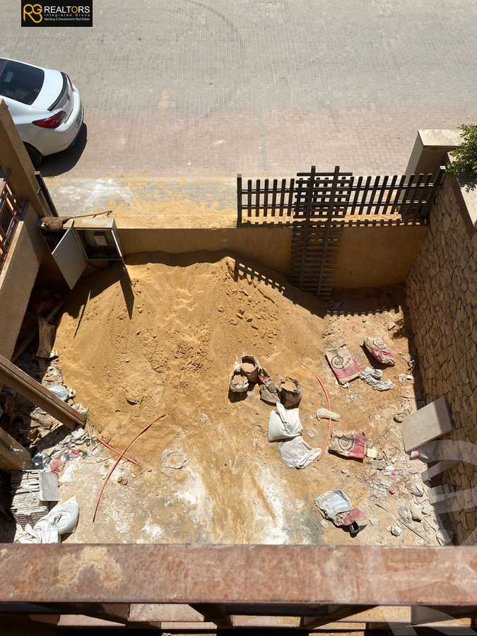 https://aqarmap.com.eg/ar/listing/4074513-for-sale-cairo-el-sheikh-zayed-city-compounds-in-sheikh-zayed-pyramids-walk