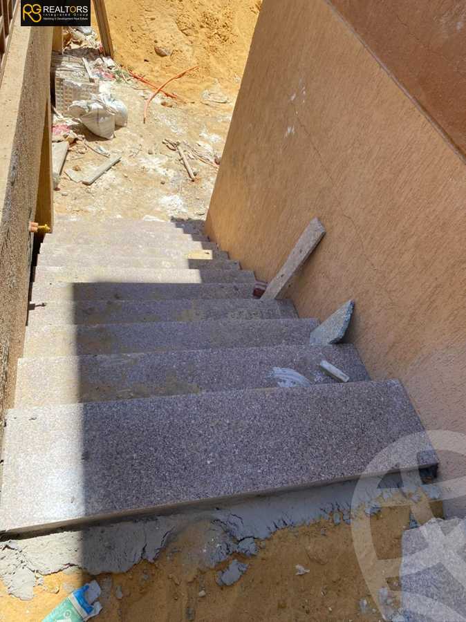 https://aqarmap.com.eg/ar/listing/4074513-for-sale-cairo-el-sheikh-zayed-city-compounds-in-sheikh-zayed-pyramids-walk