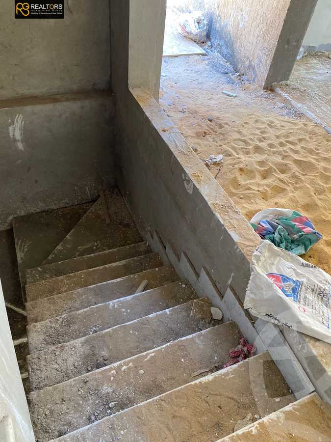 https://aqarmap.com.eg/ar/listing/4074513-for-sale-cairo-el-sheikh-zayed-city-compounds-in-sheikh-zayed-pyramids-walk