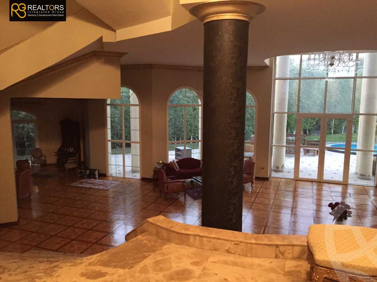 https://aqarmap.com.eg/en/listing/4082157-for-sale-cairo-6th-of-october-compound-royal-hills