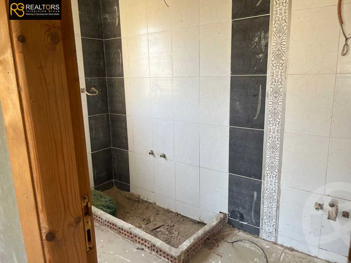 https://aqarmap.com.eg/ar/listing/4082214-for-sale-cairo-6th-of-october-compound-rihana