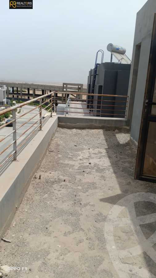 https://aqarmap.com.eg/en/listing/4082967-for-sale-cairo-el-sheikh-zayed-city-compounds-in-sheikh-zayed-el-patio-zahraa