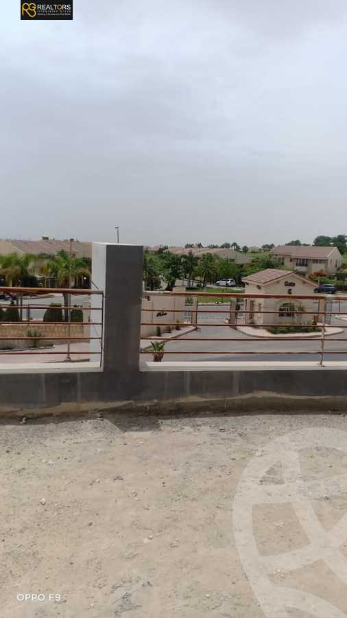 https://aqarmap.com.eg/en/listing/4082967-for-sale-cairo-el-sheikh-zayed-city-compounds-in-sheikh-zayed-el-patio-zahraa