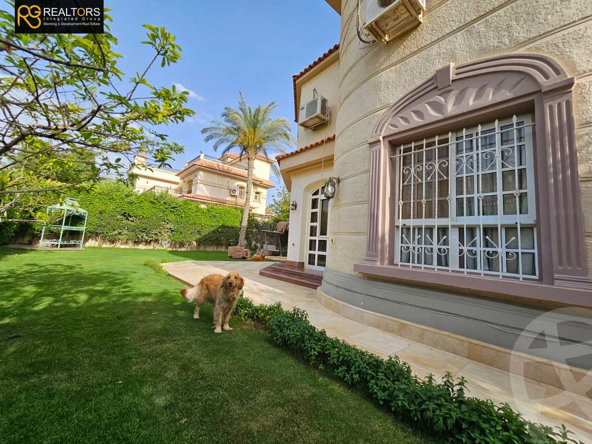 https://aqarmap.com.eg/ar/listing/4083131-for-sale-cairo-el-sheikh-zayed-city-compounds-in-sheikh-zayed-beverly-hills