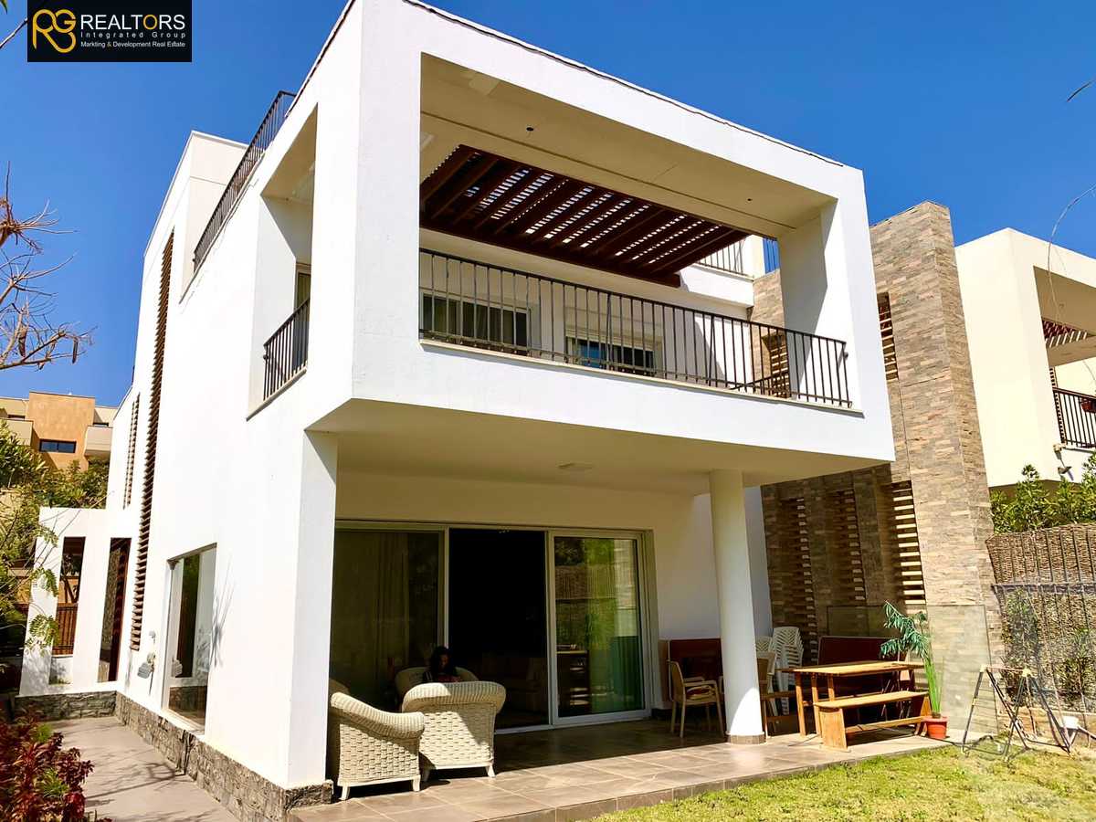 https://aqarmap.com.eg/en/listing/4083161-for-sale-cairo-el-sheikh-zayed-city-compounds-kmbwnd-wyst-twn-swdyk