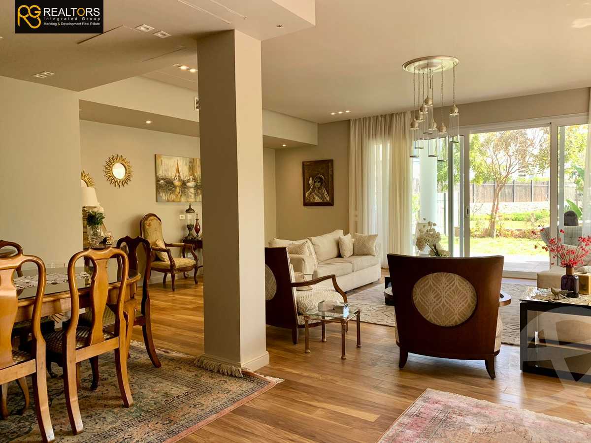 https://aqarmap.com.eg/en/listing/4083161-for-sale-cairo-el-sheikh-zayed-city-compounds-kmbwnd-wyst-twn-swdyk