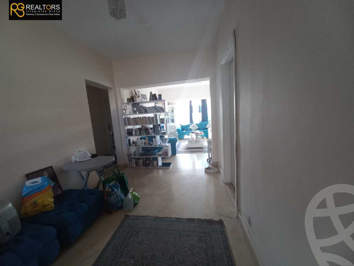 https://aqarmap.com.eg/ar/listing/4083160-for-sale-cairo-el-sheikh-zayed-city-compounds-in-sheikh-zayed-beverly-hills