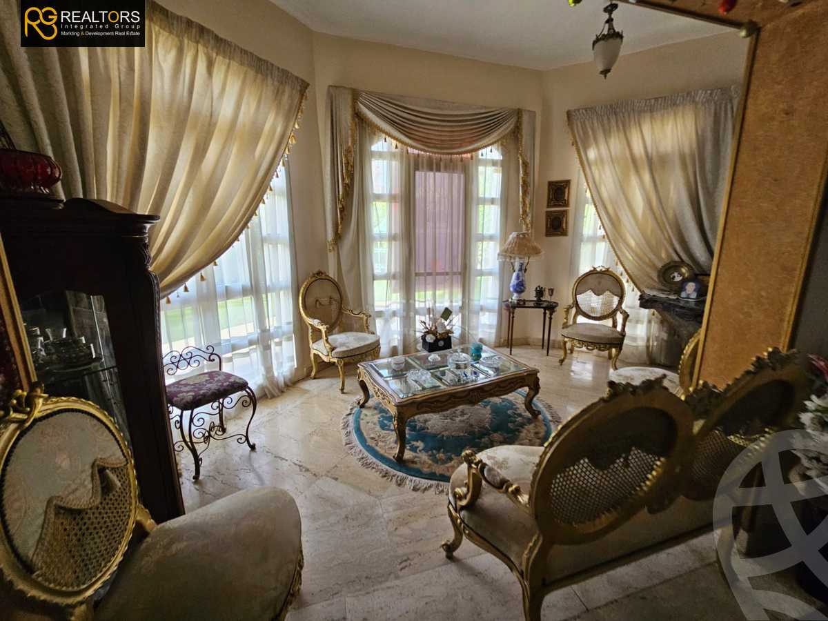 https://aqarmap.com.eg/ar/listing/4083160-for-sale-cairo-el-sheikh-zayed-city-compounds-in-sheikh-zayed-beverly-hills