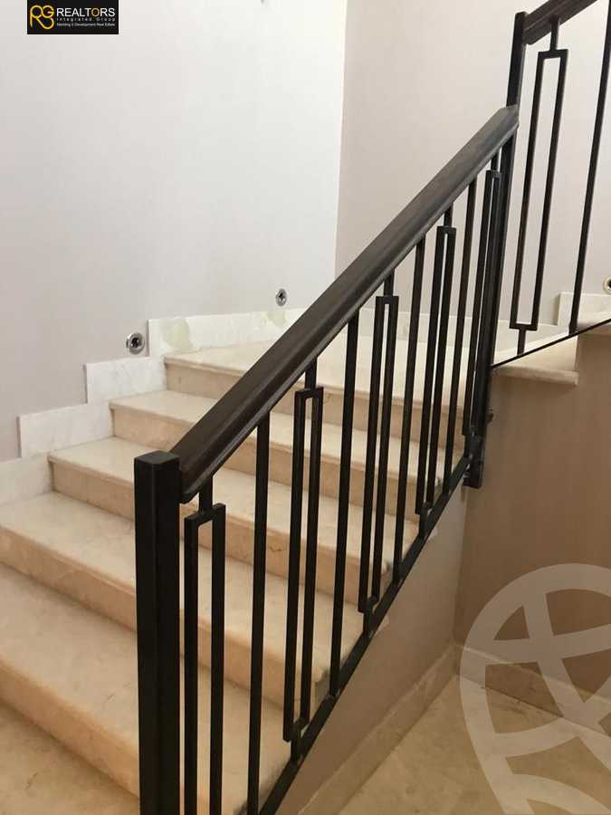 https://aqarmap.com.eg/en/listing/4083199-for-sale-cairo-el-sheikh-zayed-city-compounds-in-sheikh-zayed-palm-hills-october-golf-extension