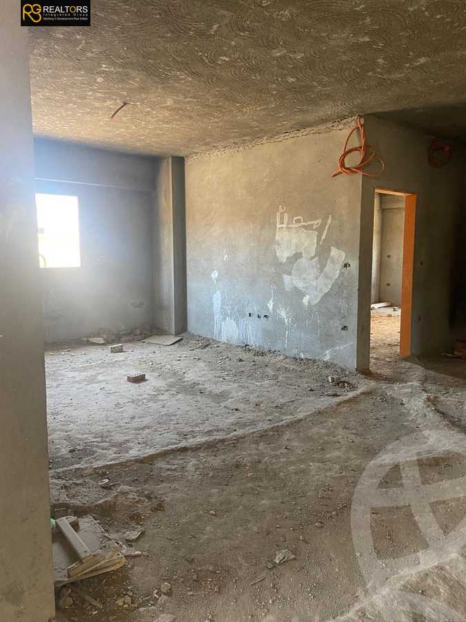 https://aqarmap.com.eg/en/listing/4083332-for-sale-cairo-6th-of-october-compounds-l-fyd-lbstn