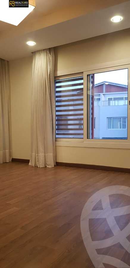 https://aqarmap.com.eg/en/listing/4083522-for-sale-cairo-el-sheikh-zayed-city-compounds-in-sheikh-zayed-zayed-dunes
