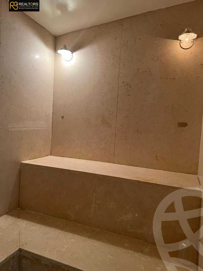 https://aqarmap.com.eg/en/listing/4085244-for-sale-cairo-el-sheikh-zayed-city-lshykh-zyd-ljdyd-wdy-lnkhyl