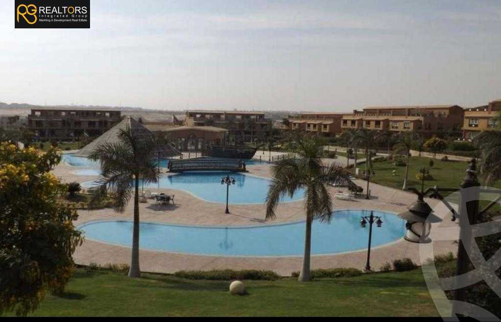 https://aqarmap.com.eg/en/listing/4085394-for-sale-cairo-el-sheikh-zayed-city-compounds-in-sheikh-zayed-pyramids-walk