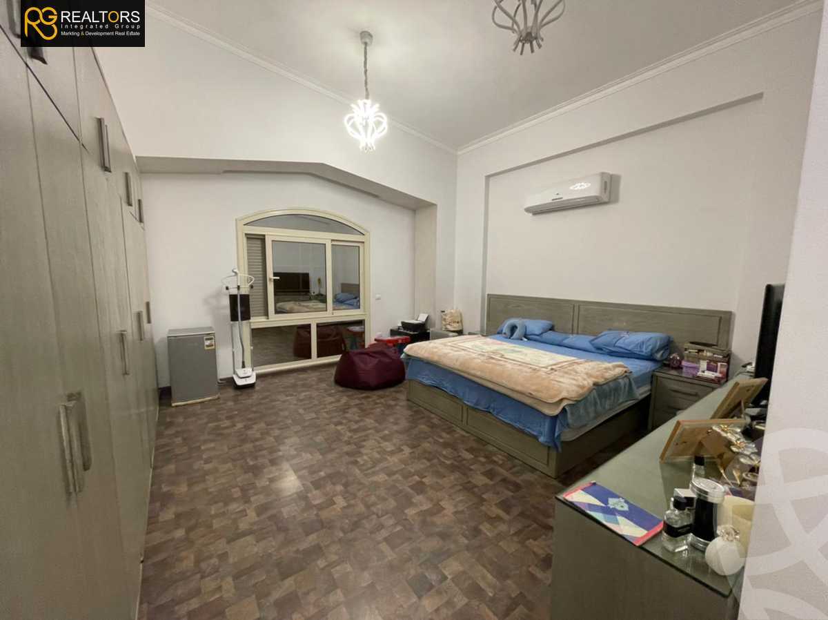https://aqarmap.com.eg/en/listing/4085394-for-sale-cairo-el-sheikh-zayed-city-compounds-in-sheikh-zayed-pyramids-walk