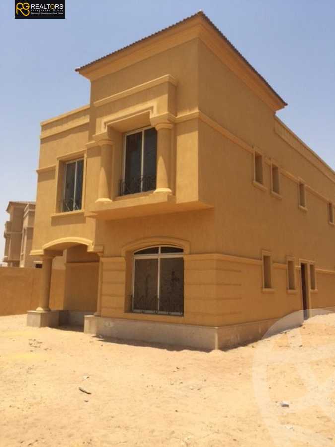 https://aqarmap.com.eg/en/listing/4085523-for-sale-cairo-el-sheikh-zayed-city-compounds-in-sheikh-zayed-royal-meadows