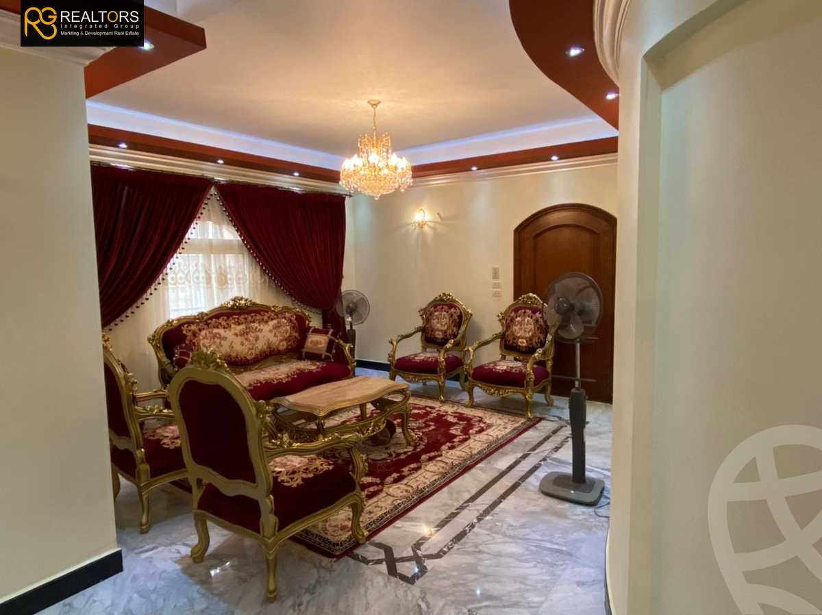 https://aqarmap.com.eg/ar/listing/4085569-for-sale-cairo-el-sheikh-zayed-city-compounds-in-sheikh-zayed-beverly-hills