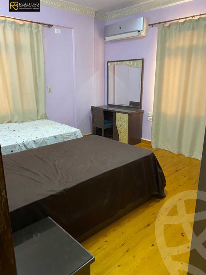 https://aqarmap.com.eg/ar/listing/4085569-for-sale-cairo-el-sheikh-zayed-city-compounds-in-sheikh-zayed-beverly-hills
