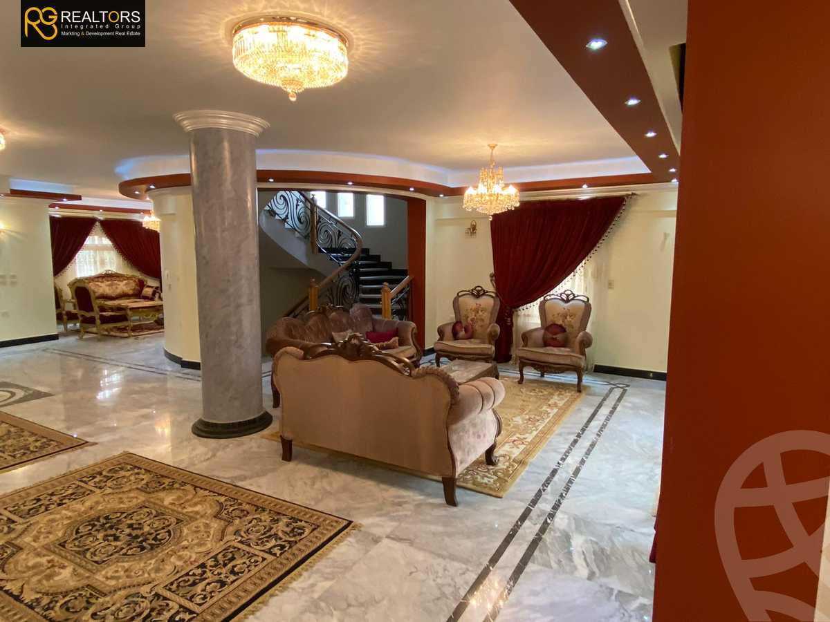 https://aqarmap.com.eg/ar/listing/4085569-for-sale-cairo-el-sheikh-zayed-city-compounds-in-sheikh-zayed-beverly-hills