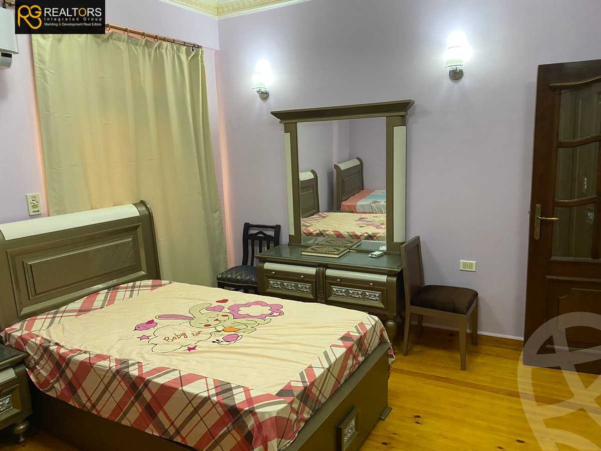 https://aqarmap.com.eg/ar/listing/4085569-for-sale-cairo-el-sheikh-zayed-city-compounds-in-sheikh-zayed-beverly-hills