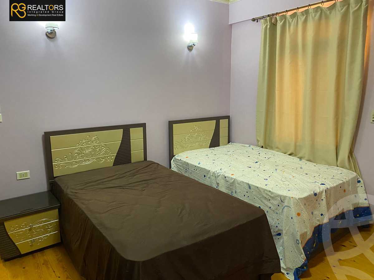 https://aqarmap.com.eg/ar/listing/4085569-for-sale-cairo-el-sheikh-zayed-city-compounds-in-sheikh-zayed-beverly-hills
