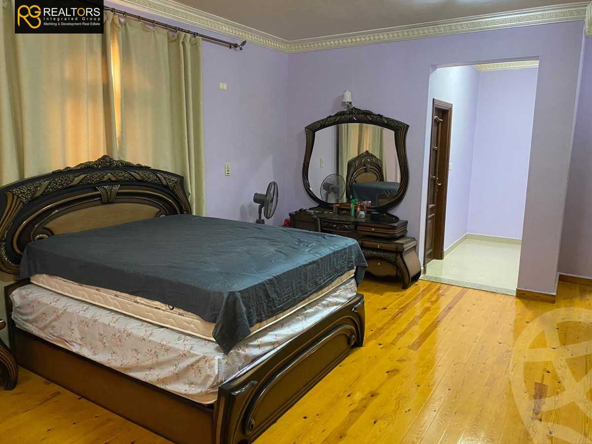 https://aqarmap.com.eg/ar/listing/4085569-for-sale-cairo-el-sheikh-zayed-city-compounds-in-sheikh-zayed-beverly-hills